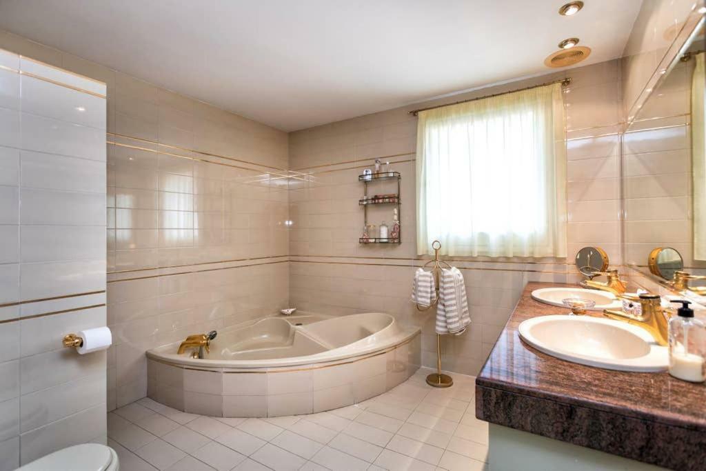 Villa Paquita Calella Ngoại thất bức ảnh